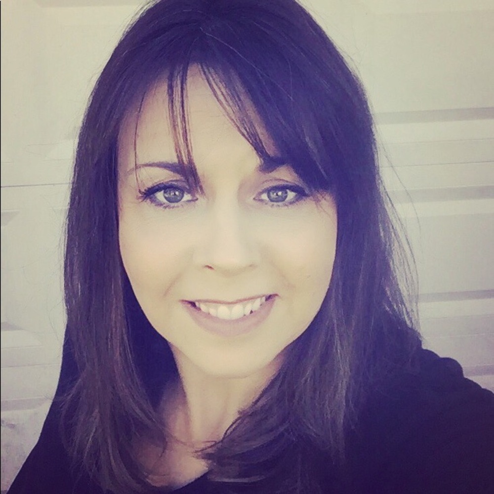 Meet your Posher, Angie
